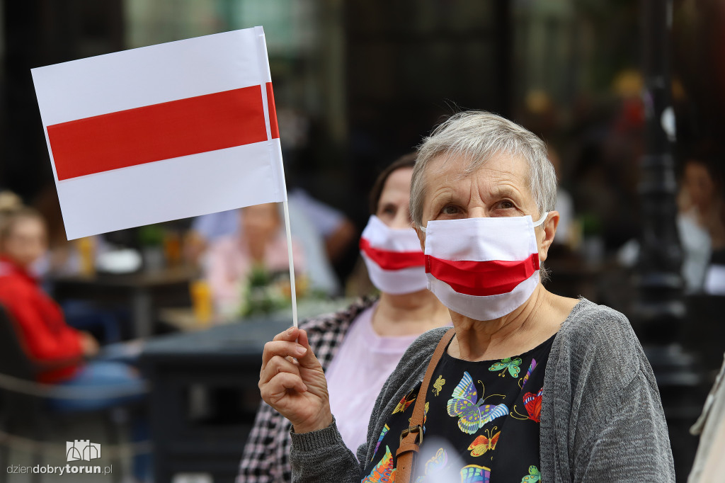 Żyve Białoruś ! Wspieramy Kupałauski Teatr