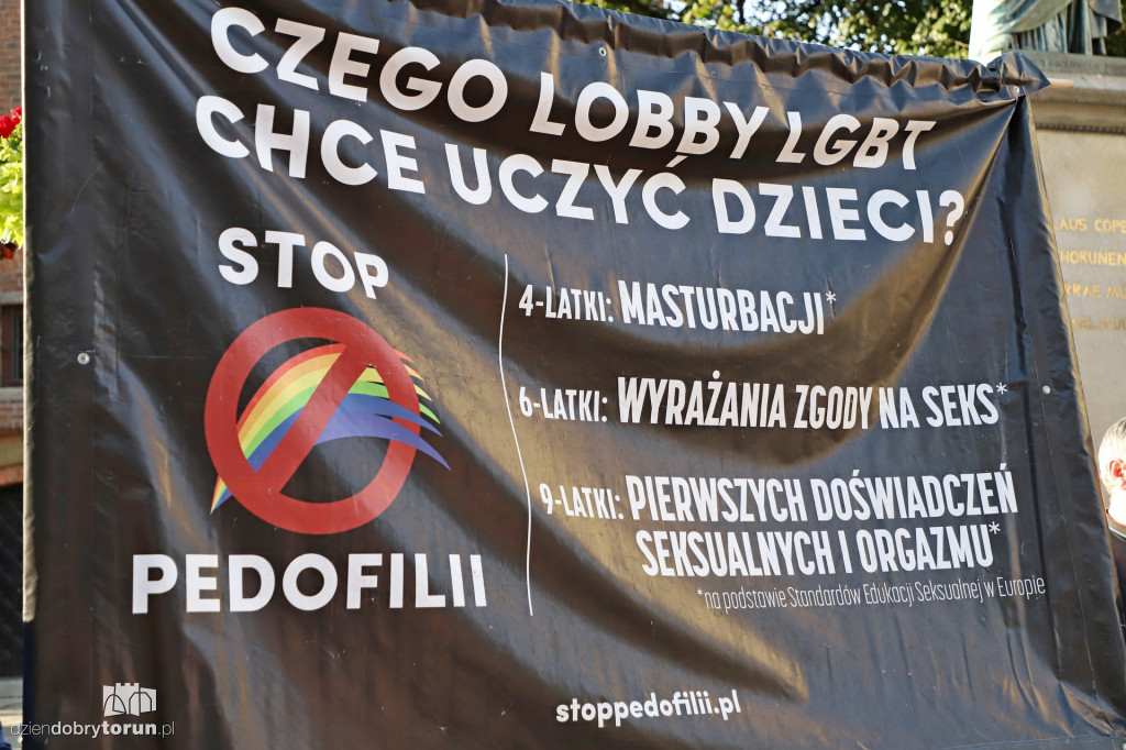Różaniec za grzechy profanacji Sacrum przez LGBT