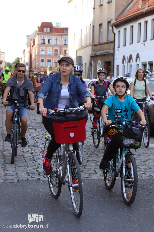Toruńska rowerowa masa krytyczna
