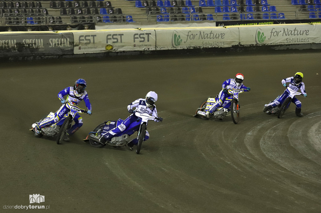 Apator Toruń 64:26 Unia Tarnów
