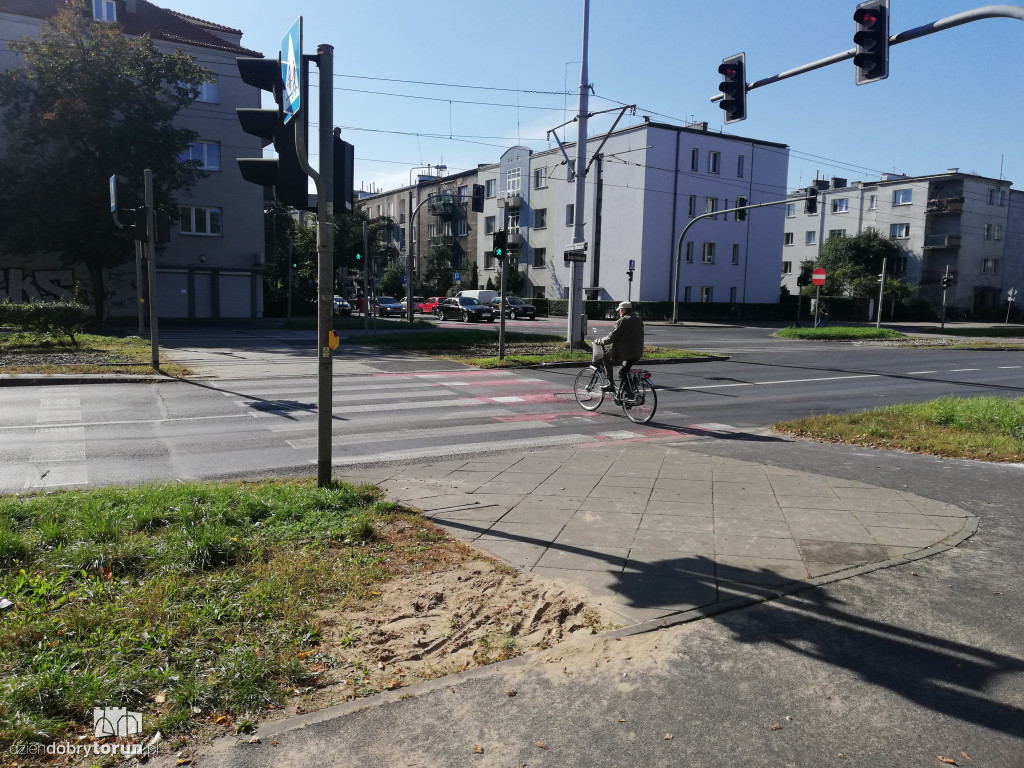 Rowerzyści na ulicach Torunia