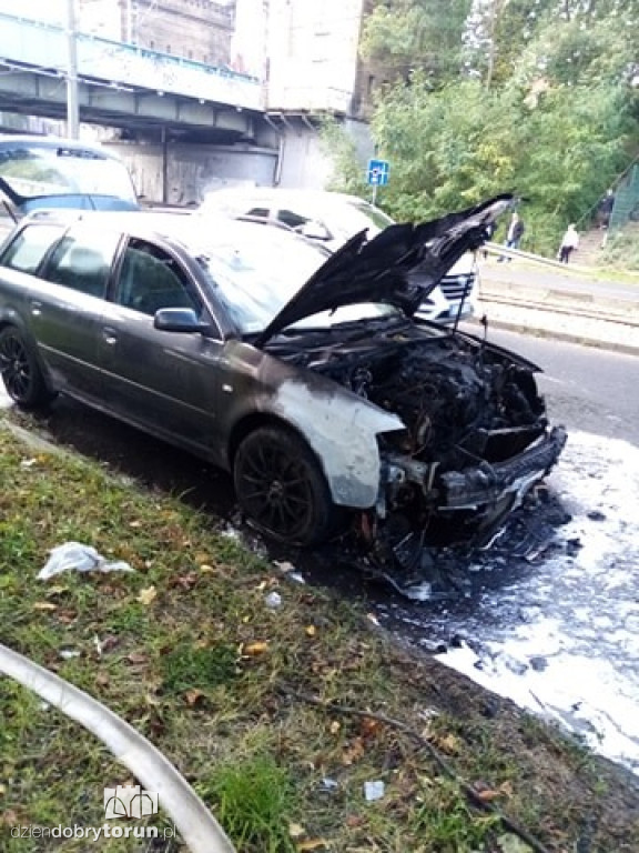 Pożar samochodu przy ul. Traugutta