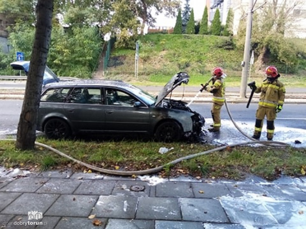 Pożar samochodu przy ul. Traugutta