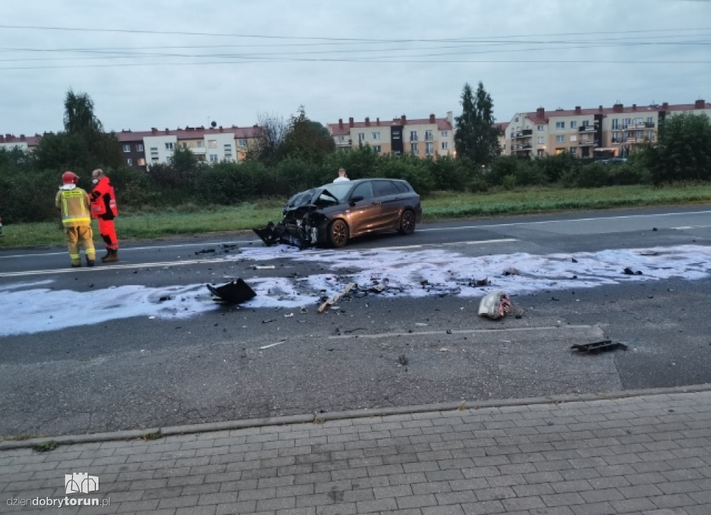 Kolizja aut przy ul. Andersa w Toruniu