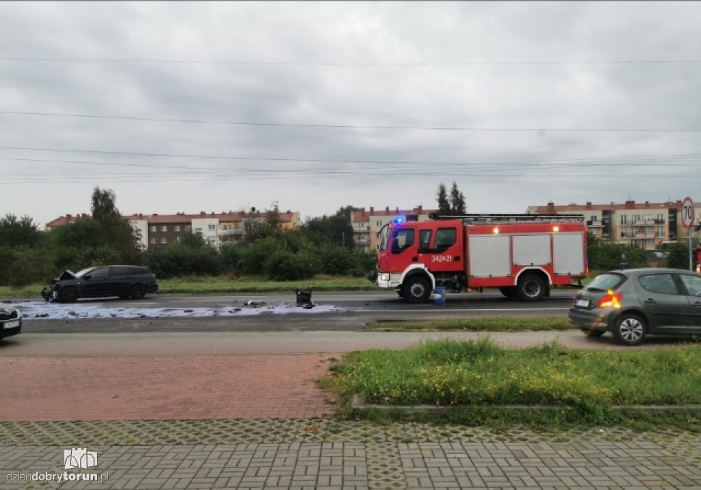 Kolizja aut przy ul. Andersa w Toruniu