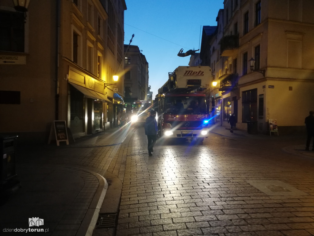 Interwencja straży pożarnej na starówce