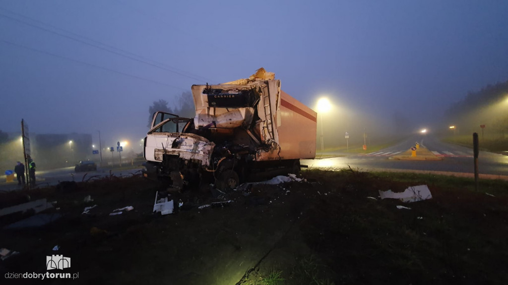 Wypadek na rondzie przy Łódzkiej
