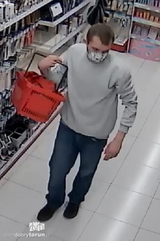 Policjanci poszukują złodzieja z Lubicza