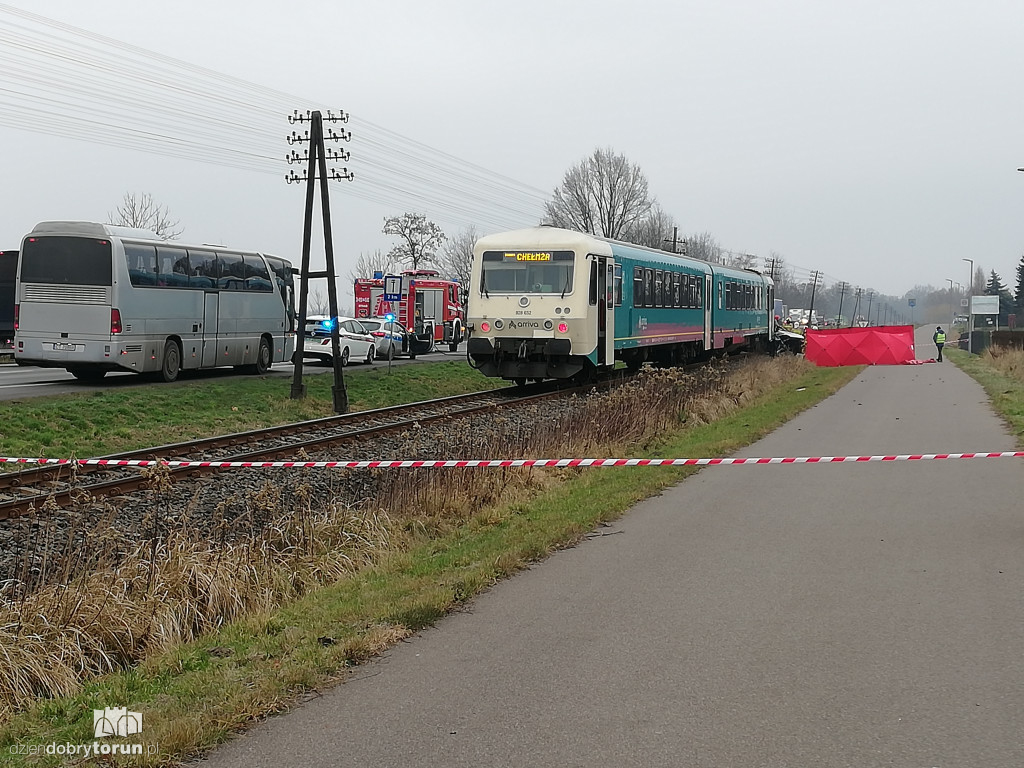 Wypadek w Łysomicach k. Torunia. Kierowca bez szans