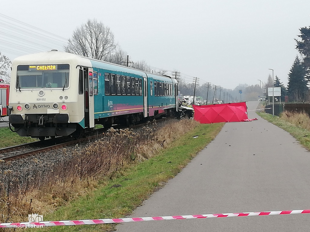 Wypadek w Łysomicach k. Torunia. Kierowca bez szans