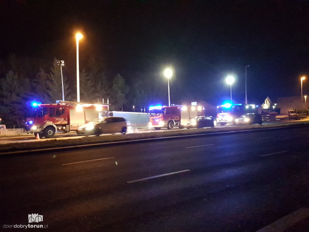 Toruń: pożar budynku przy Szosie Lubickiej