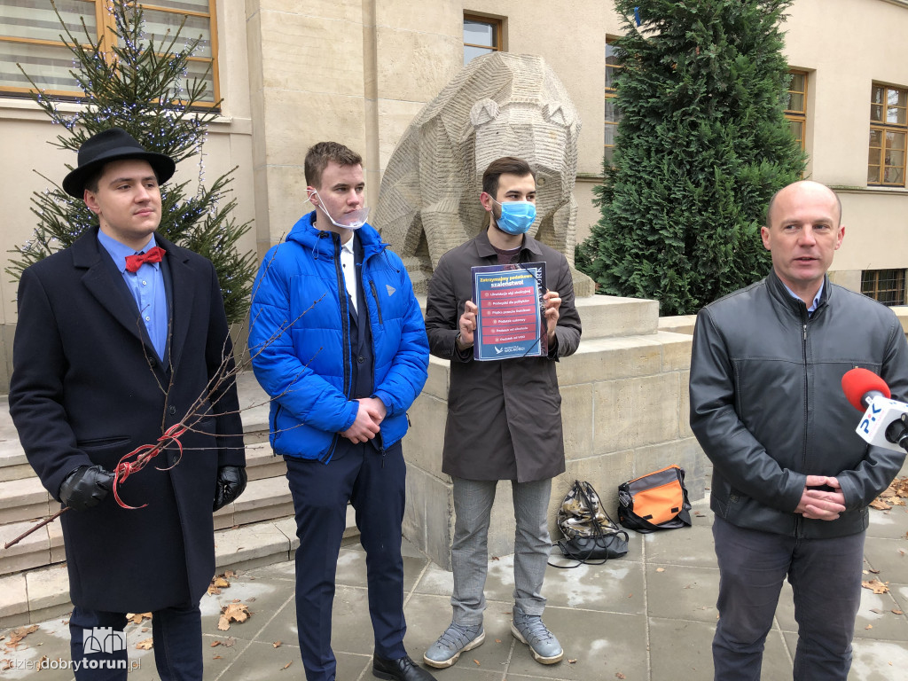 Konferencja młodzieżówki partii KORWiN