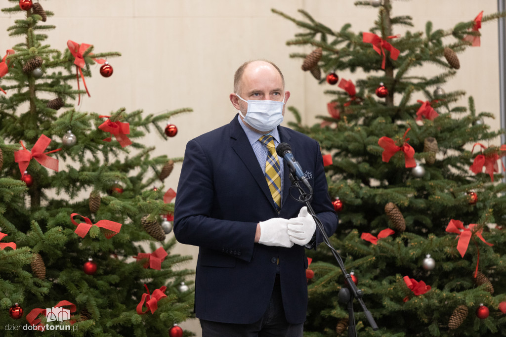 Toruń: marszałek pożegnał pracowników