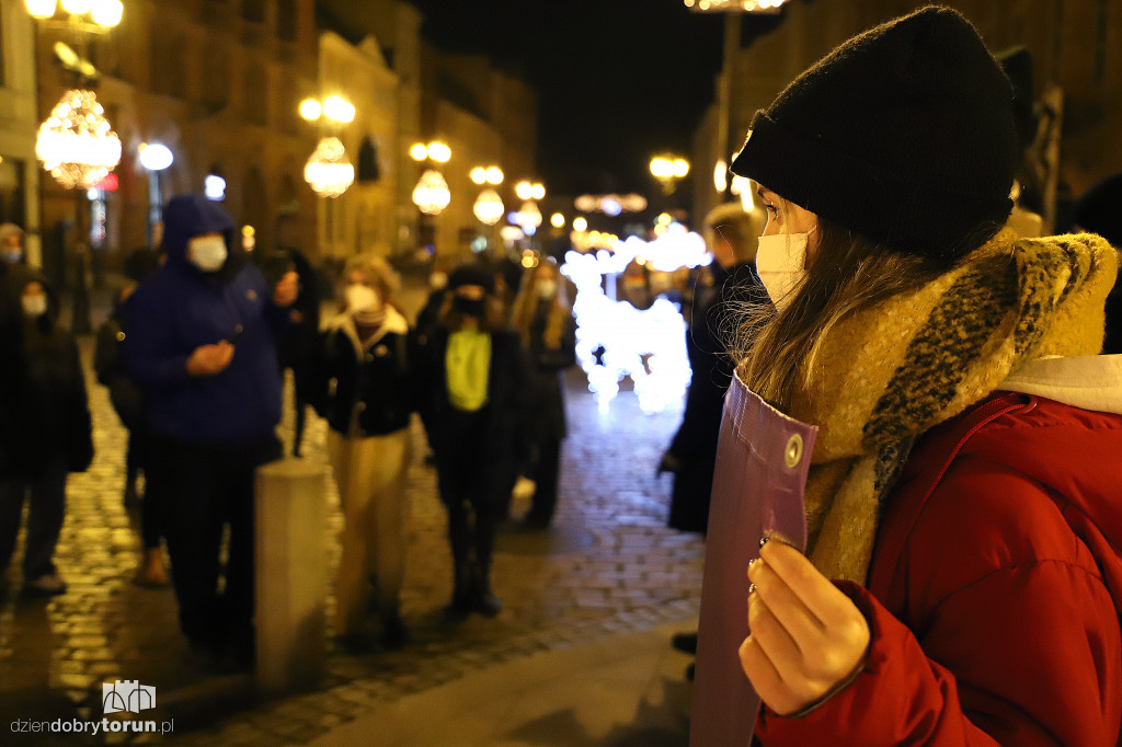 Toruń: spacer młodych dla przyszłości