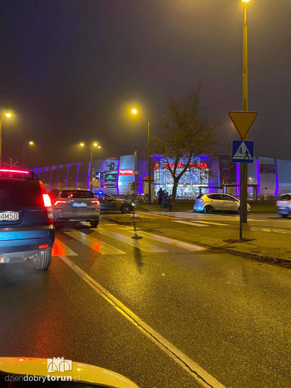 Toruń: potrącenie rowerzystki
