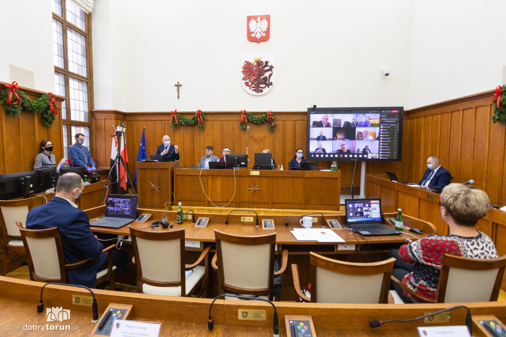 Toruń: ostatnia sesja sejmiku