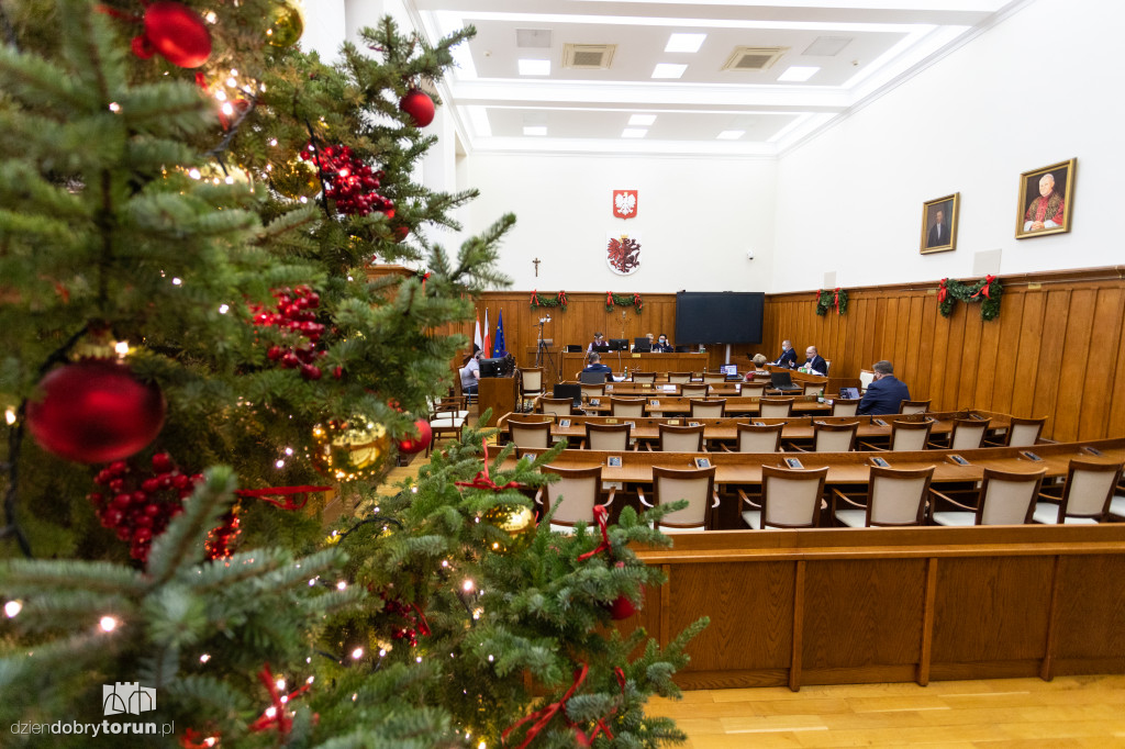 Toruń: ostatnia sesja sejmiku