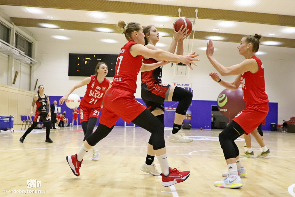 Energa Toruń 68:63 Ślęza Wrocław