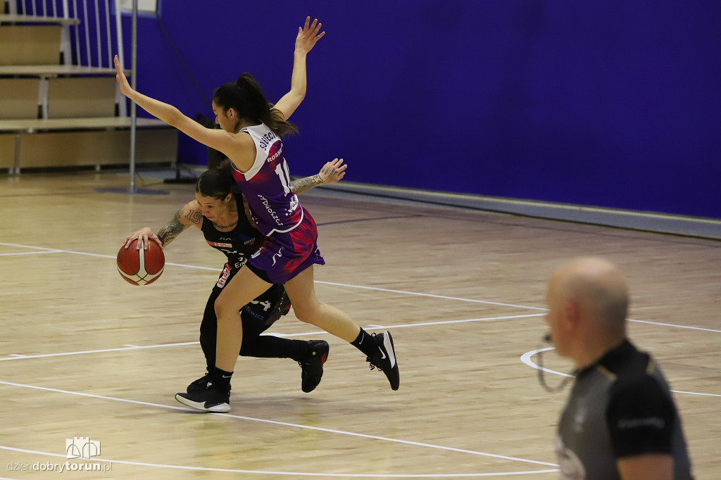 Energa Toruń 63:85 KS Basket 25 Bydgoszcz