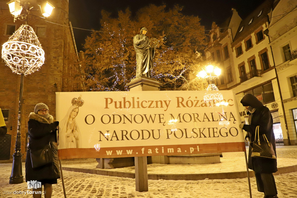 Różaniec o odnowę moralną Narodu Polskiego