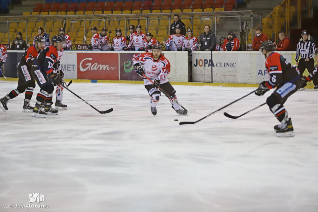 KH Energa Toruń 7-2 Ciarko STS Sanok