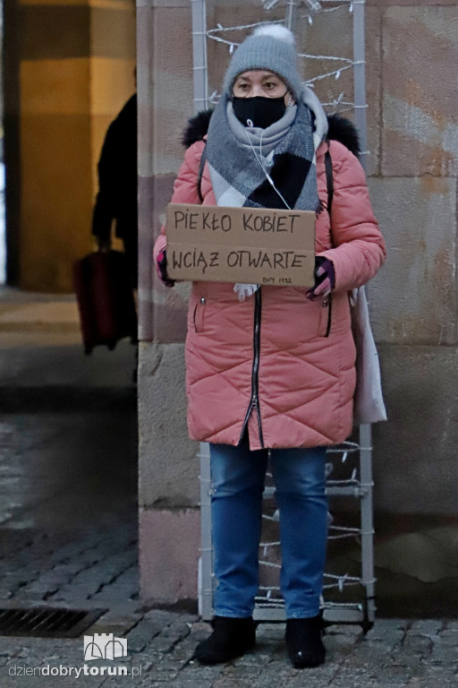 Pikieta pod siedzibą PiS