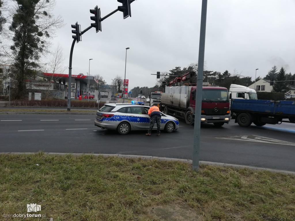 Toruń: poważna kolizja przy Szosie Chełmińskiej