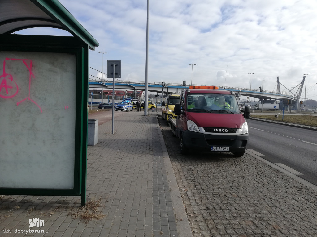 Toruń: kolizja przy nowym moście