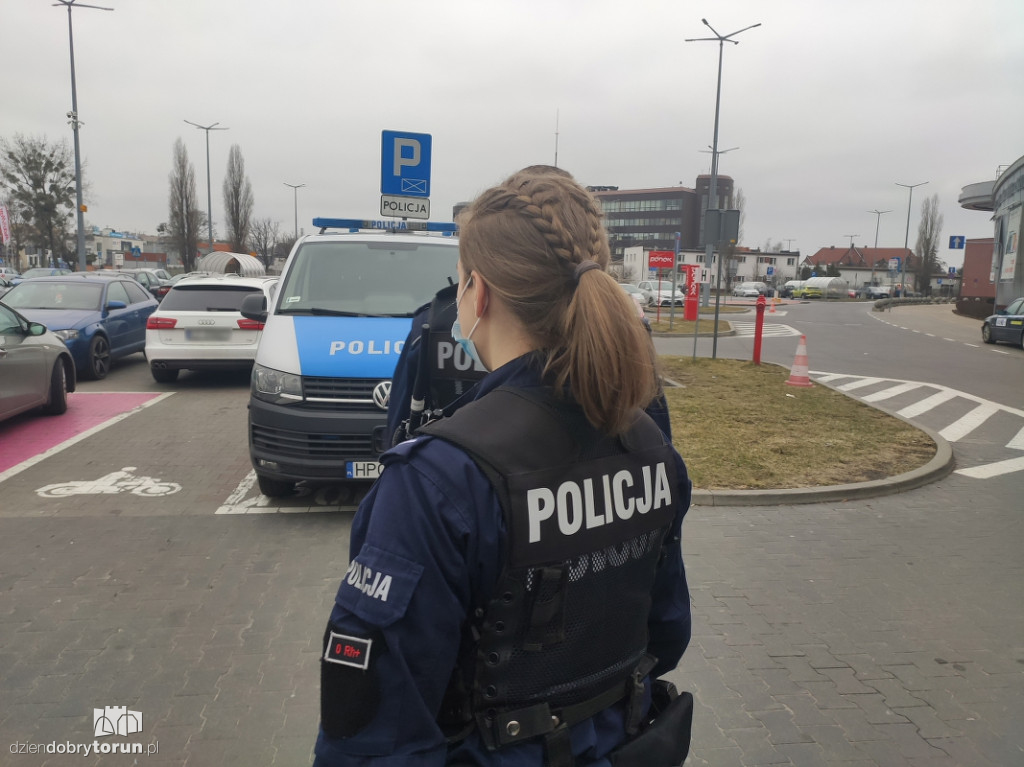 Toruń: policja przeprowadza kontrole