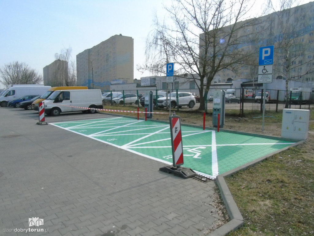 Toruń: nowe stacje ładowania pojazdów