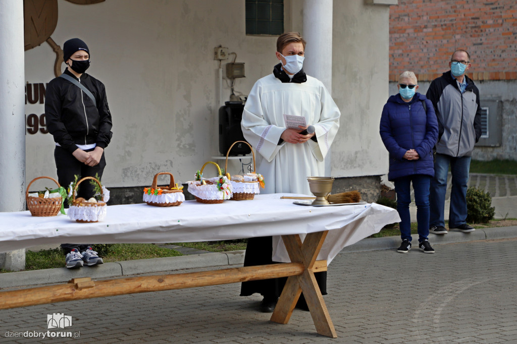 Święcenia pokarmów w toruńskich parafiach