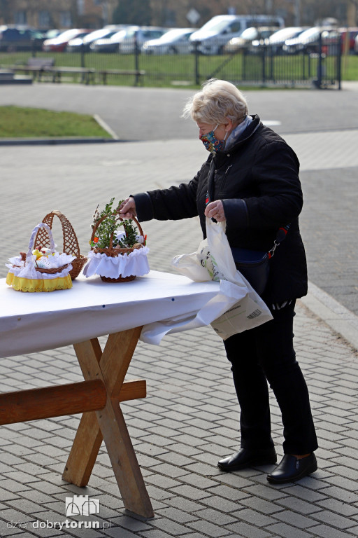 Święcenia pokarmów w toruńskich parafiach