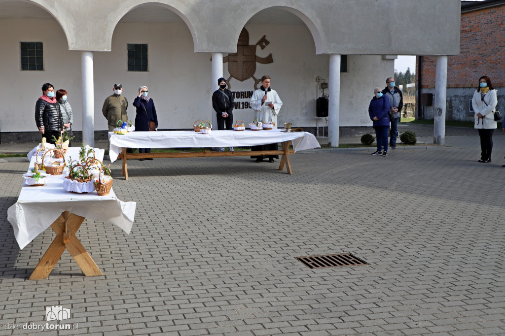 Święcenia pokarmów w toruńskich parafiach
