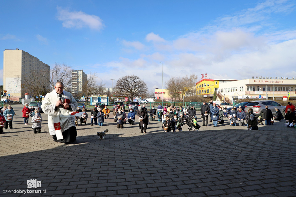 Święcenia pokarmów w toruńskich parafiach