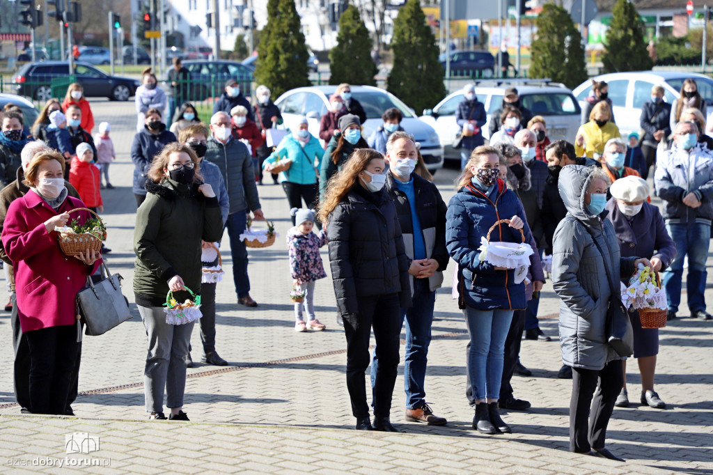Święcenia pokarmów w toruńskich parafiach