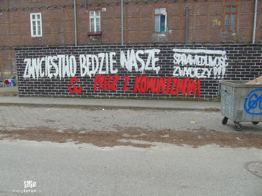 Toruń: co z budynkami przy Mickiewicza?