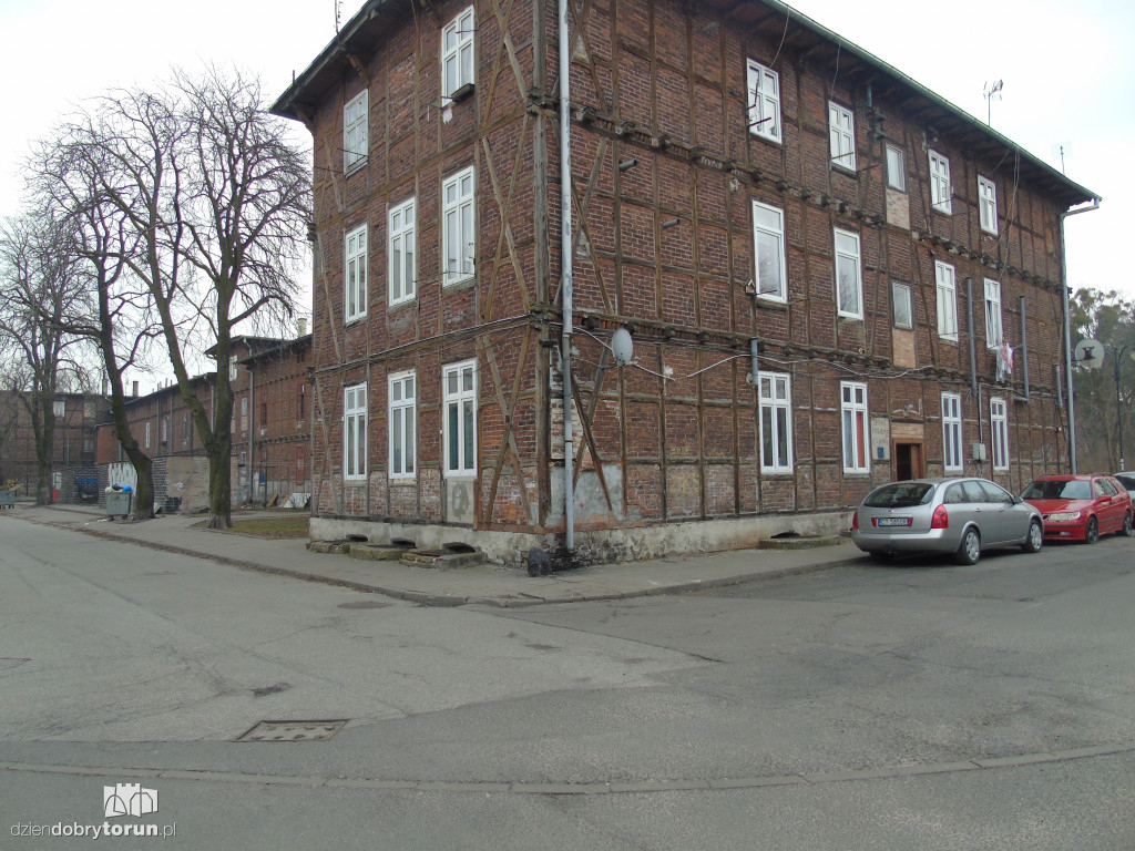 Toruń: co z budynkami przy Mickiewicza?