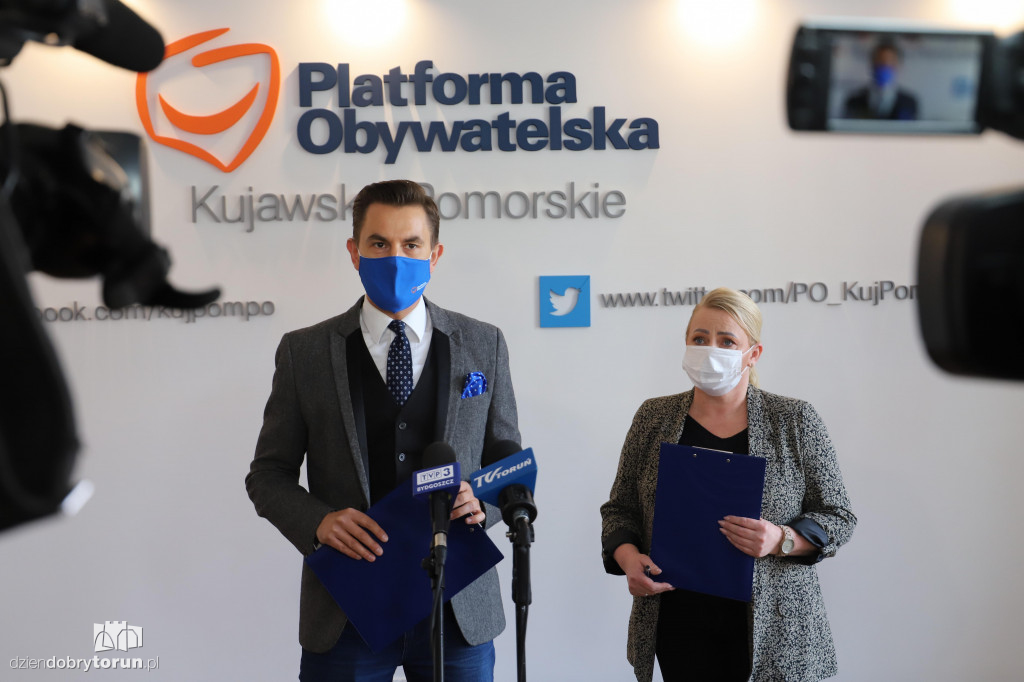Toruń: konferencja prasowa PO