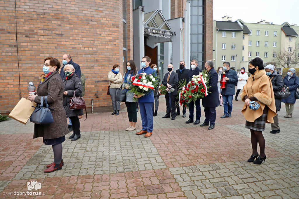 Obchody 11. rocznicy smoleńskiej