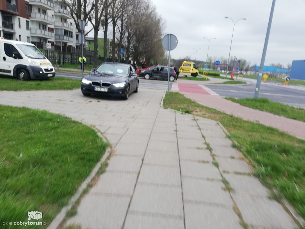 Toruń: kolizja przy Olimpijskiej