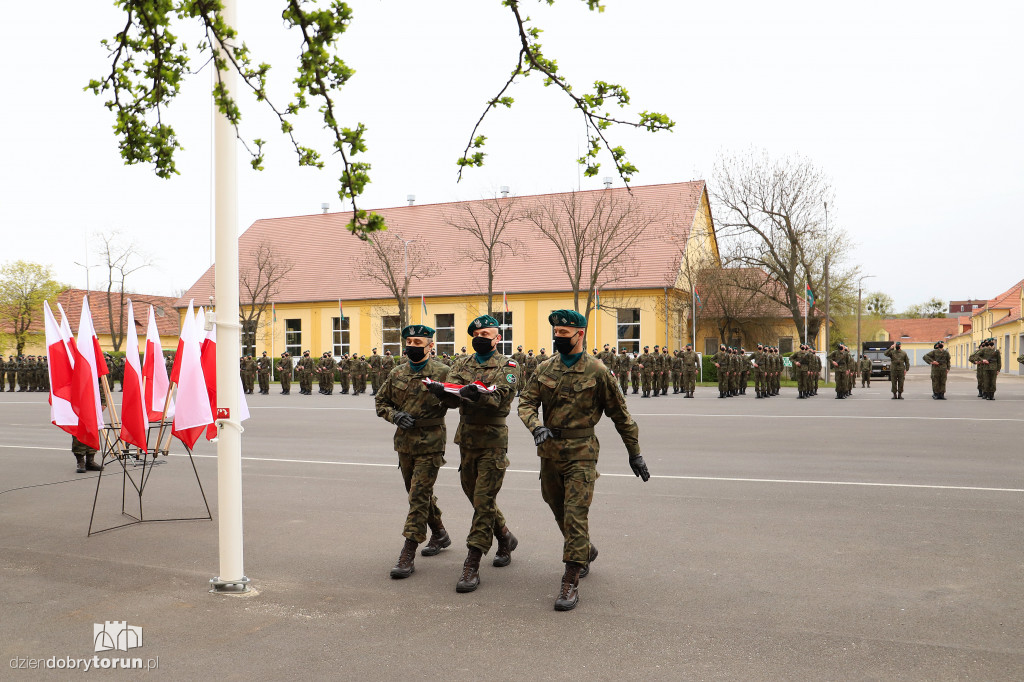 Uroczysta przysięga wojskowa służby przygotowawczej