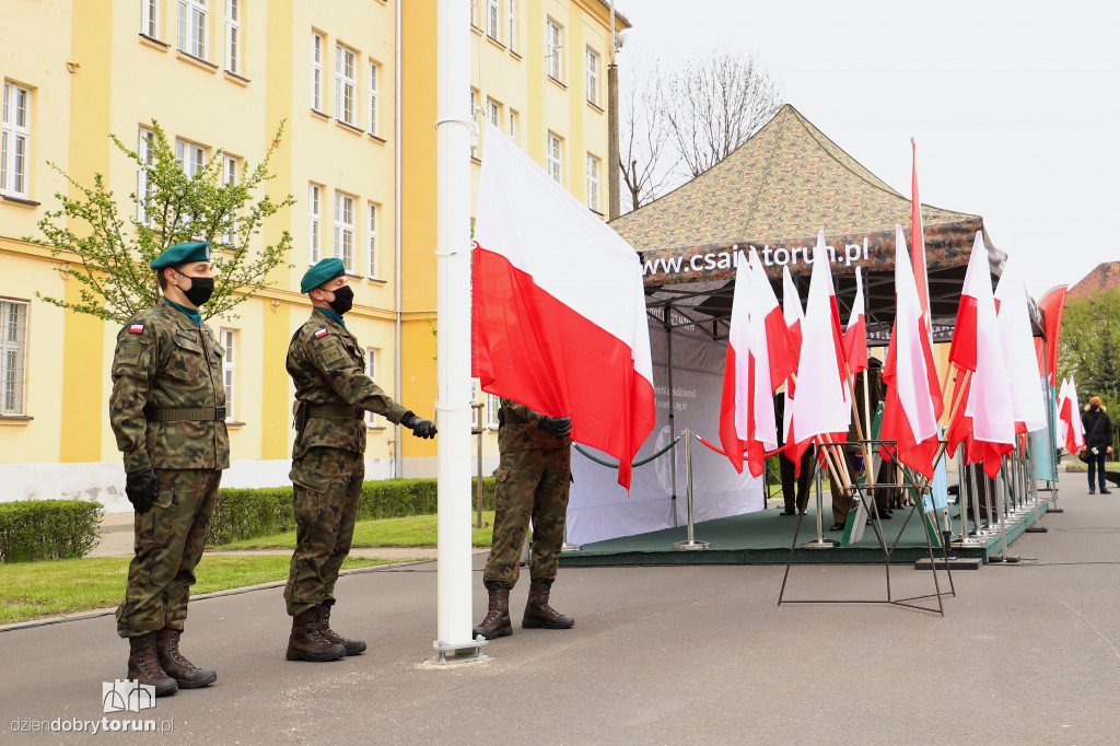 Uroczysta przysięga wojskowa służby przygotowawczej