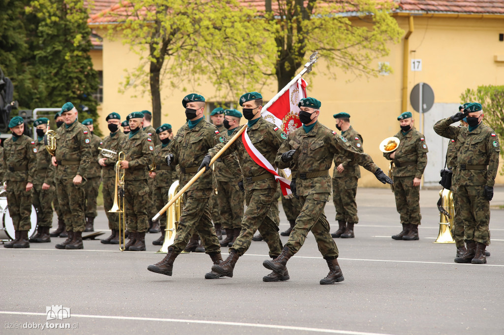 Uroczysta przysięga wojskowa służby przygotowawczej