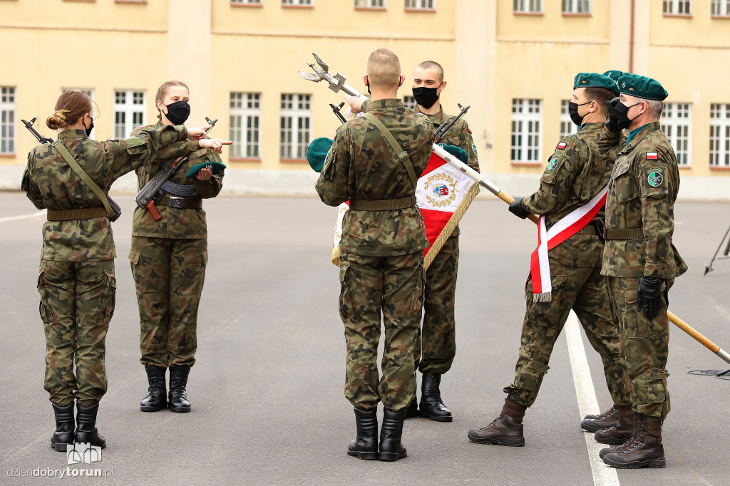 Uroczysta przysięga wojskowa służby przygotowawczej