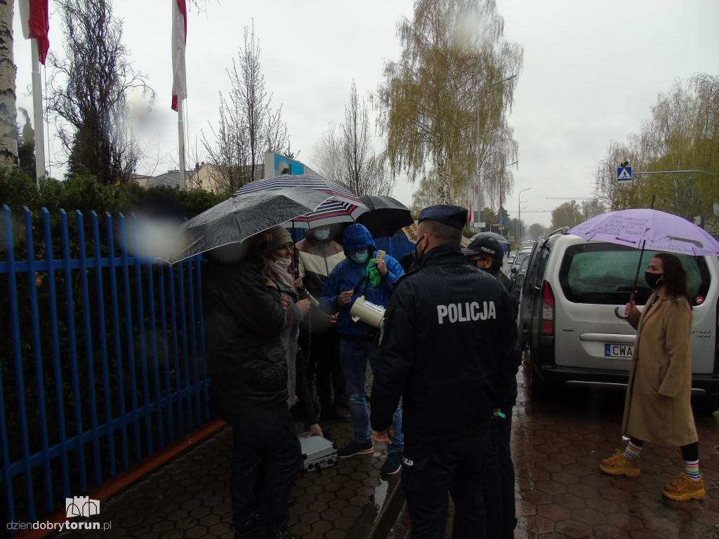 Toruń: Chryja pod Radiem Maryja