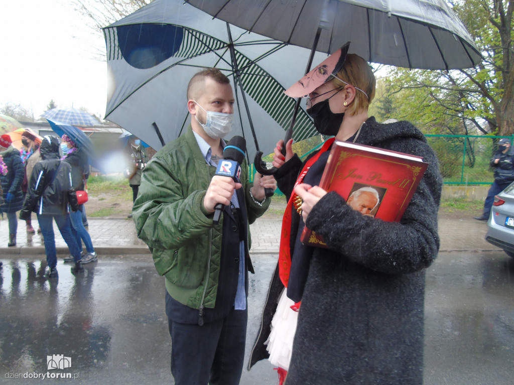 Toruń: Chryja pod Radiem Maryja