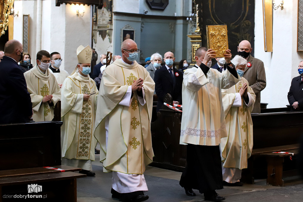Toruń: msza św. w intencji ojczyzny