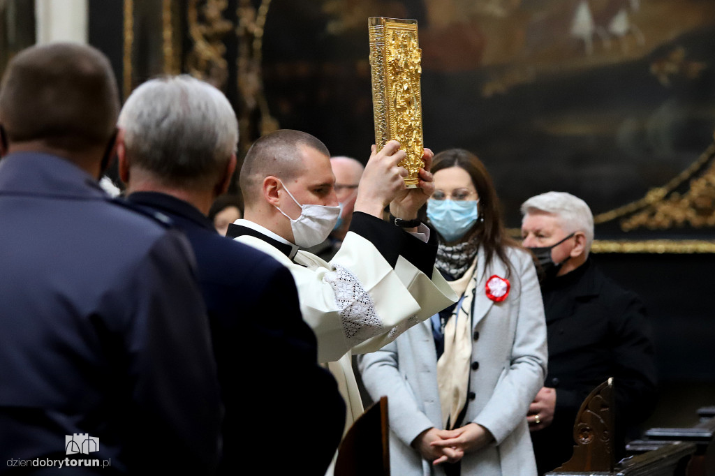 Toruń: msza św. w intencji ojczyzny