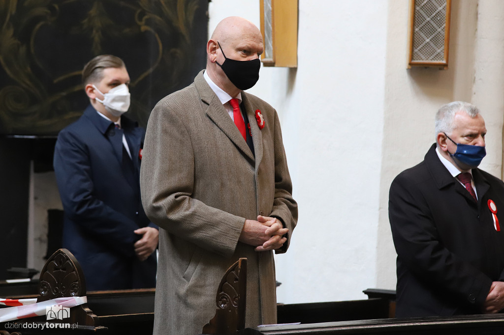 Toruń: msza św. w intencji ojczyzny