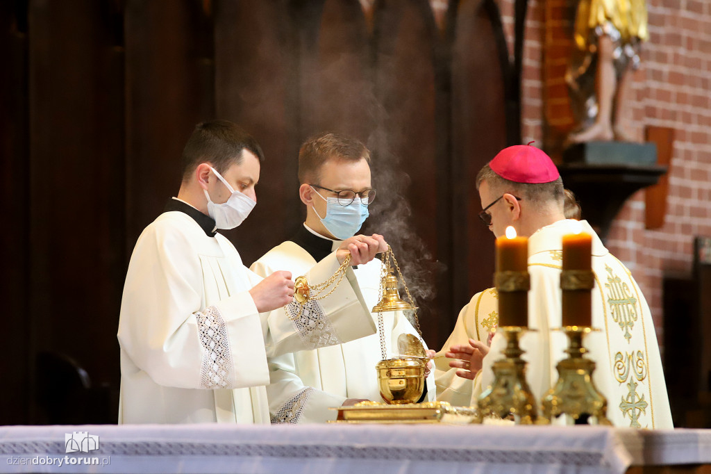 Toruń: msza św. w intencji ojczyzny
